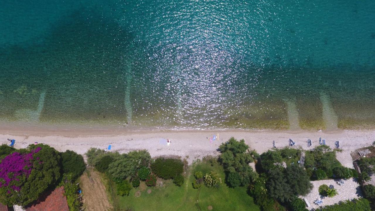 Arokaria Beach House Никиана Экстерьер фото